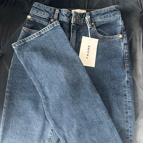 Frame Denim The Ruler high-rise slim-leg jeans. - Picture 2 of 6